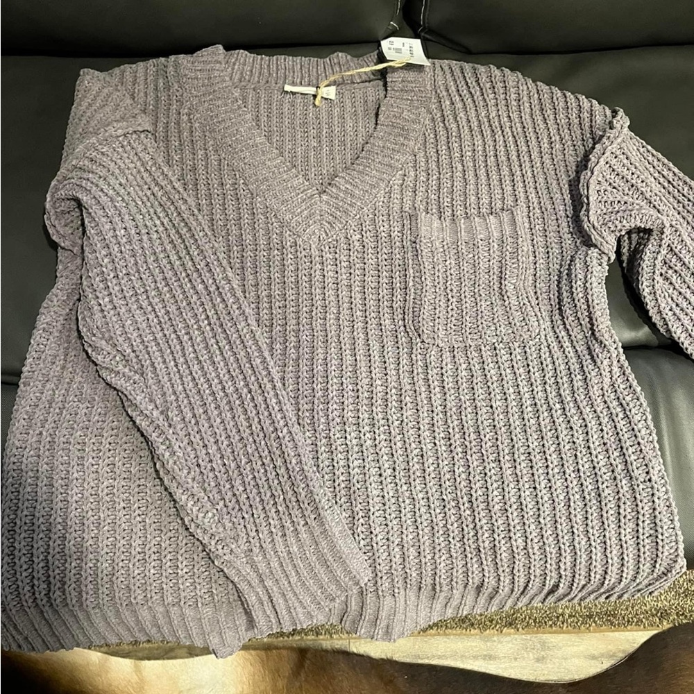 NEW WITH TAGS. Palmetto Moon knitted sweater size small but fits like a medium.